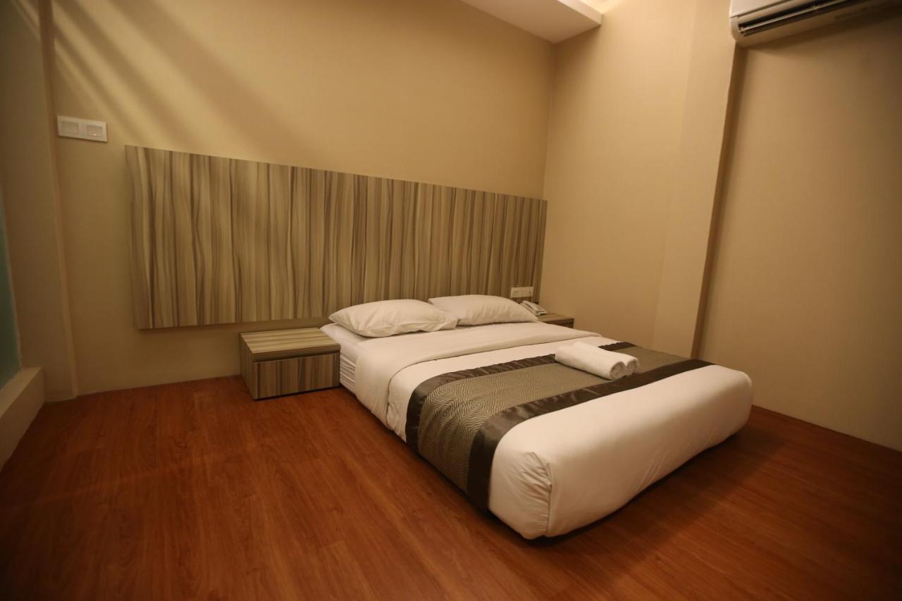 Kota Heritage Hotel Kota Tinggi Bagian luar foto